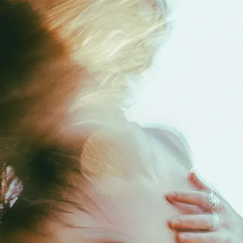 ELLIE HARRIS- Let Your Hair Down (Track Review)