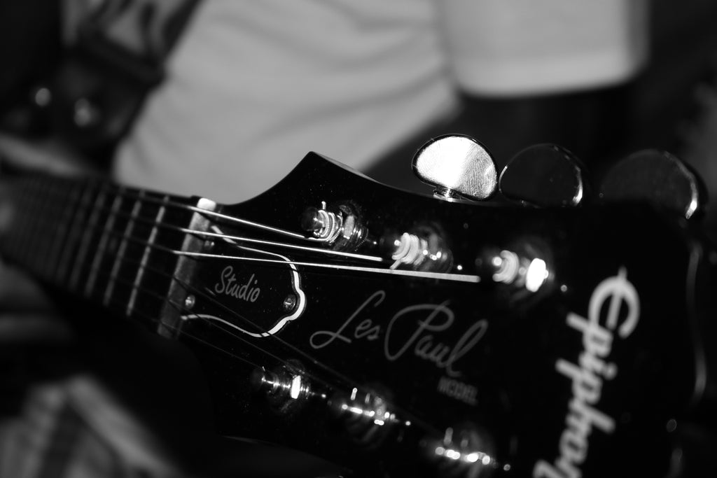 A visual by Lukey Lenz - SwanoDown