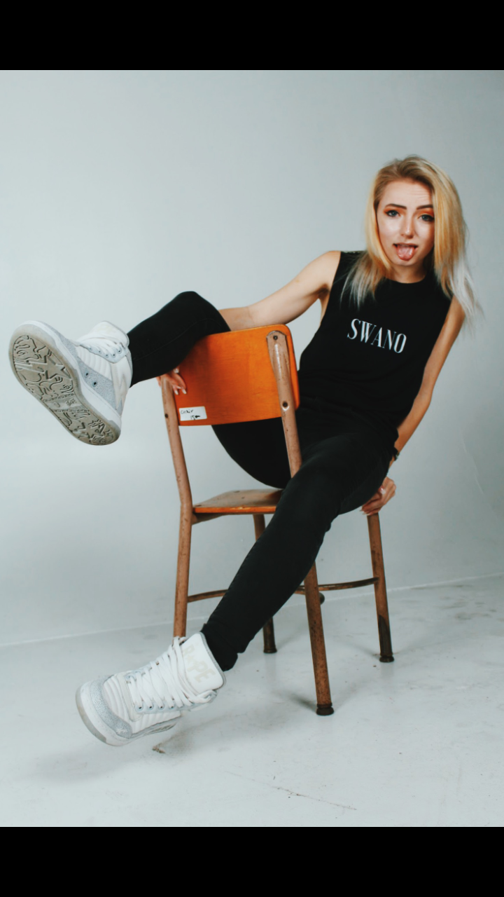 Swano SideCut tank top for women - SwanoDown